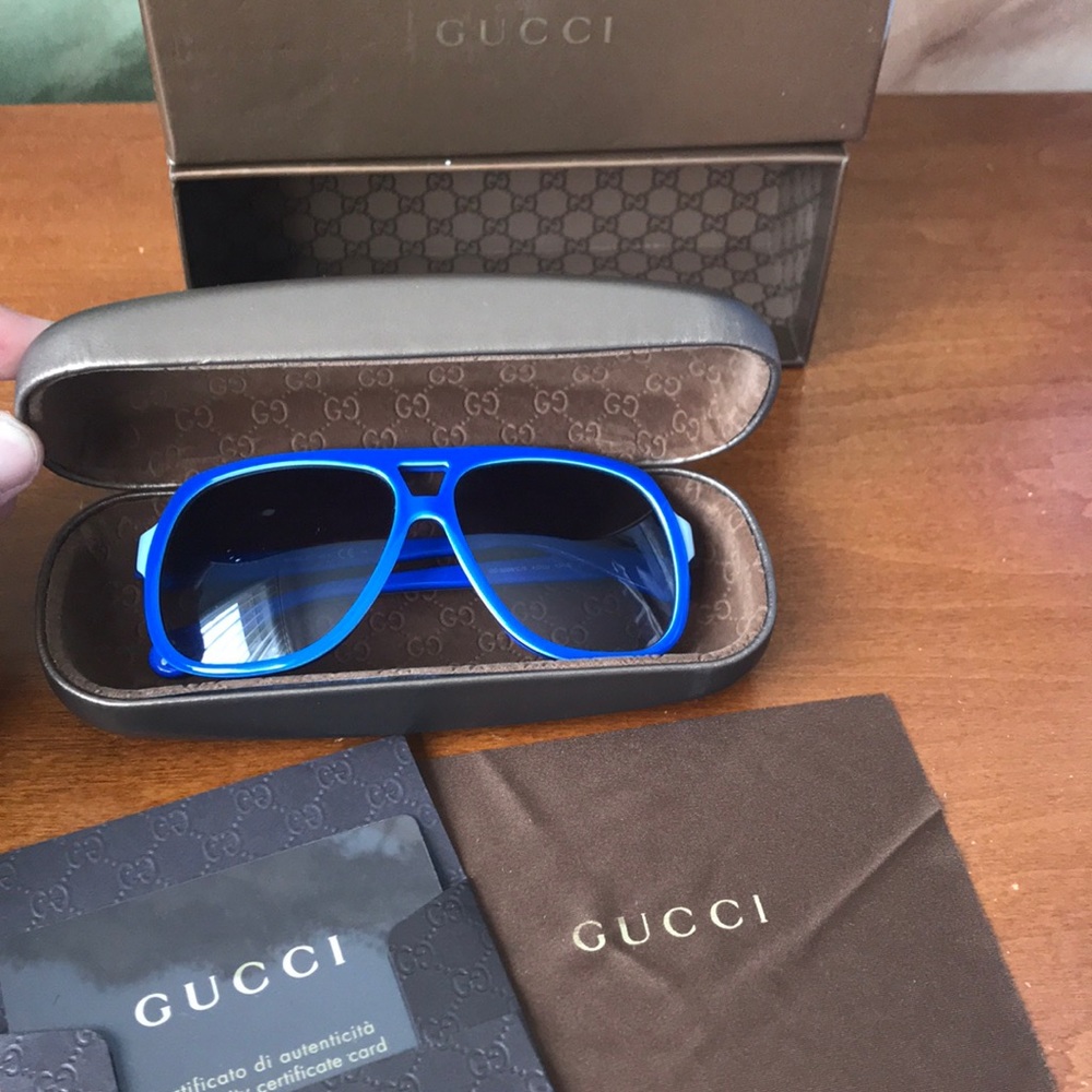 Gucci sunglasses